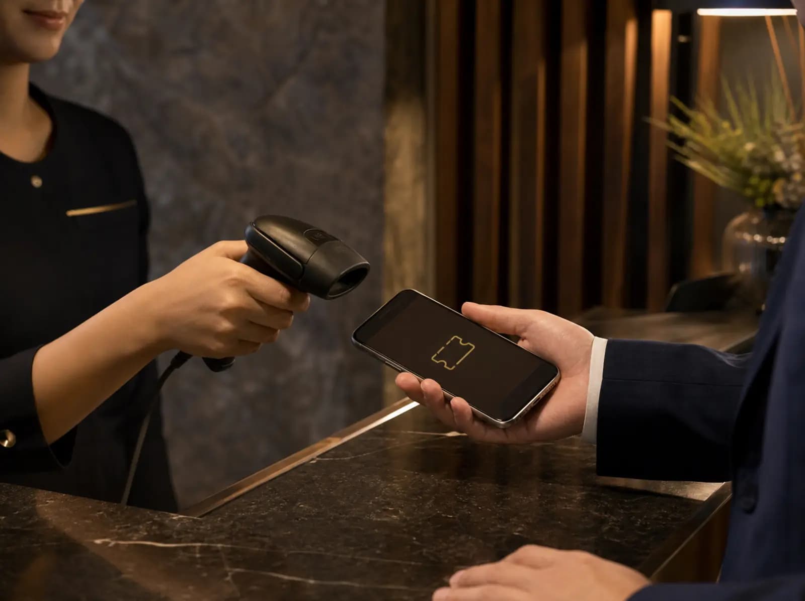 Digitaler Gutschein wird mit einem Scanner am Host-Stand eingelöst